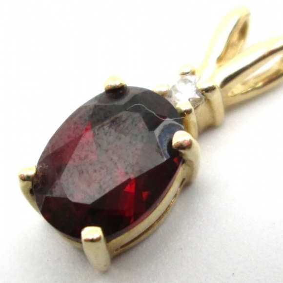 Jewelry - 14k Yellow Gold Garnet & Diamond Pendant